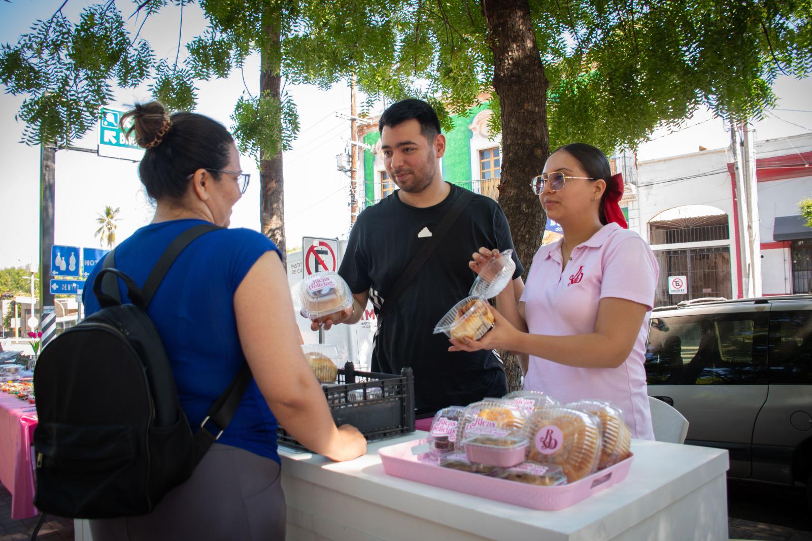 $!Suma 30 ponentes en la Expo ‘Tejiendo Sueños’, para impulsar la creatividad, en la plazuela Rosales
