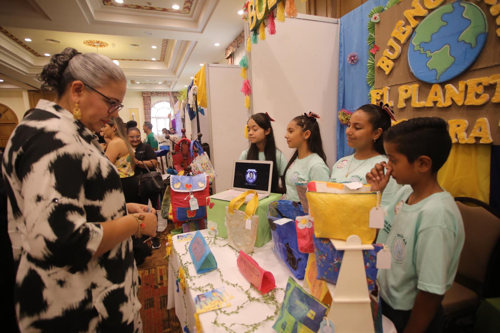 $!Celebran colorido concurso ‘Juguemos a Emprender’, en Mazatlán