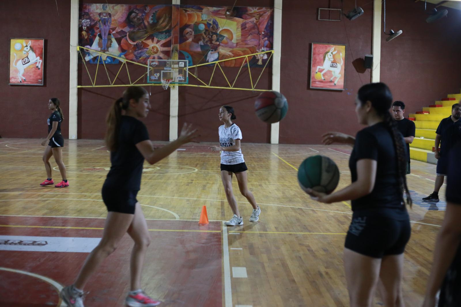 $!Talento juvenil acude a Try Out de Marinas Basketball