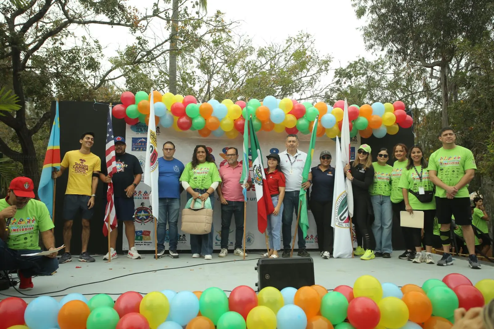 $!ICO reúne a más de mil personas en carrera inclusiva por la solidaridad en Mazatlán