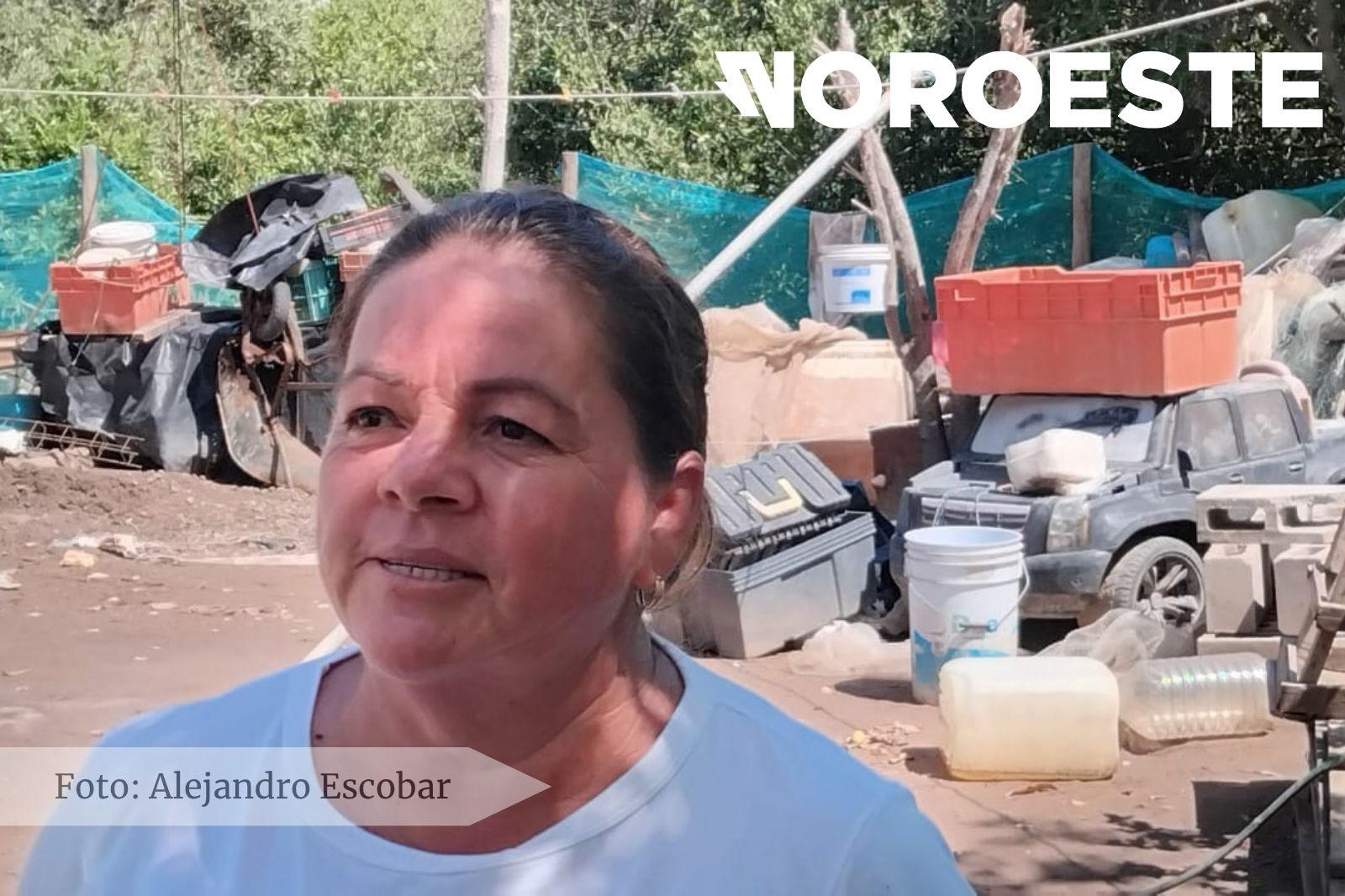 $!Fueron 23 personas en Las Aguamitas que tuvieron que pasar la noche en un albergue por inundaciones