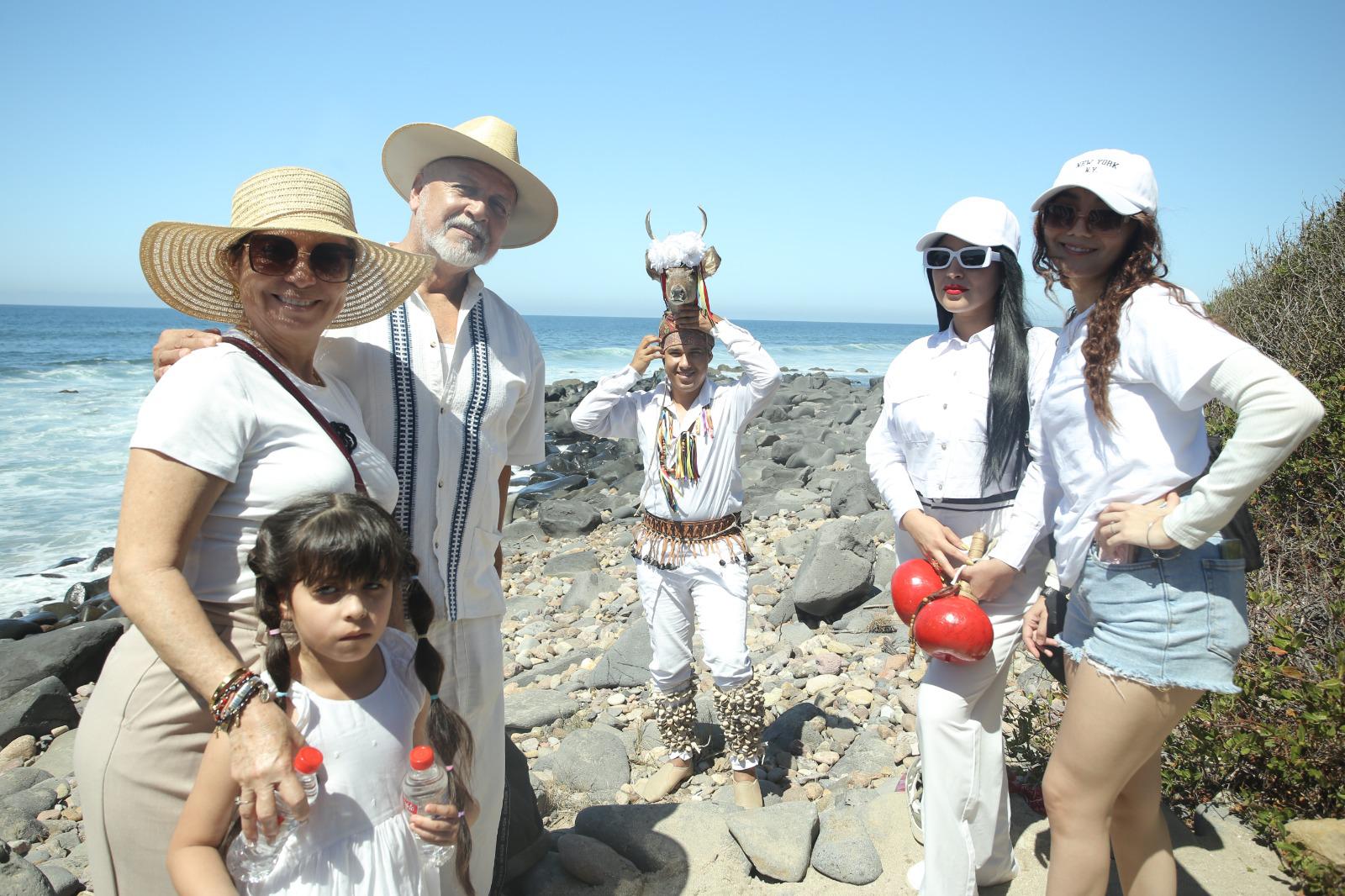 $!Alicia Tirado, Sofi, Javier Arcadia, Isaac Hernández, Marisol Fajardo y Naidelyn Tamayo.