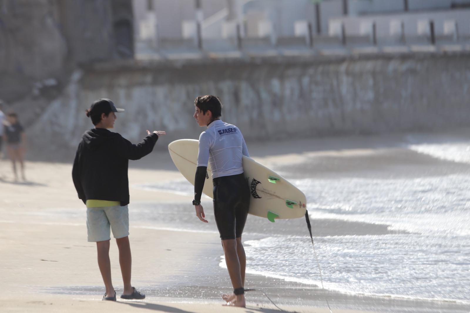 $!Celebran en Mazatlán selectivo estatal Juvenil de Surfing y Bodyboard