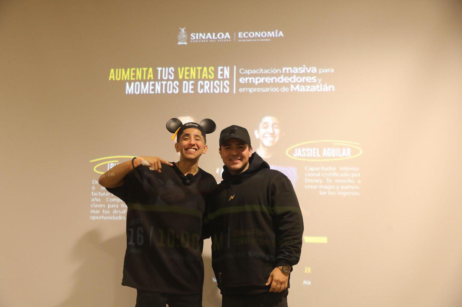 $!Imparten capacitación a emprendedores y empresarios de Mazatlán