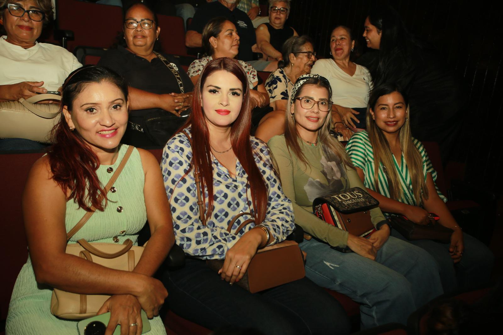 $!Nubia Flores, Karla Ramos, Isabel Avena y Claudia González.