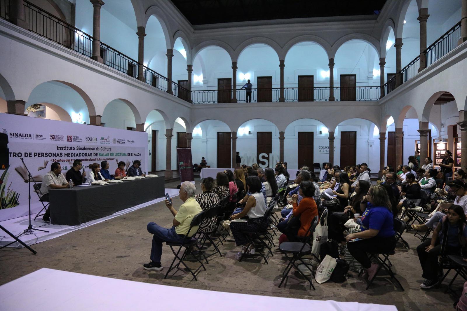 $!Más de 160 mediadores de lectura participaron en el encuentro.