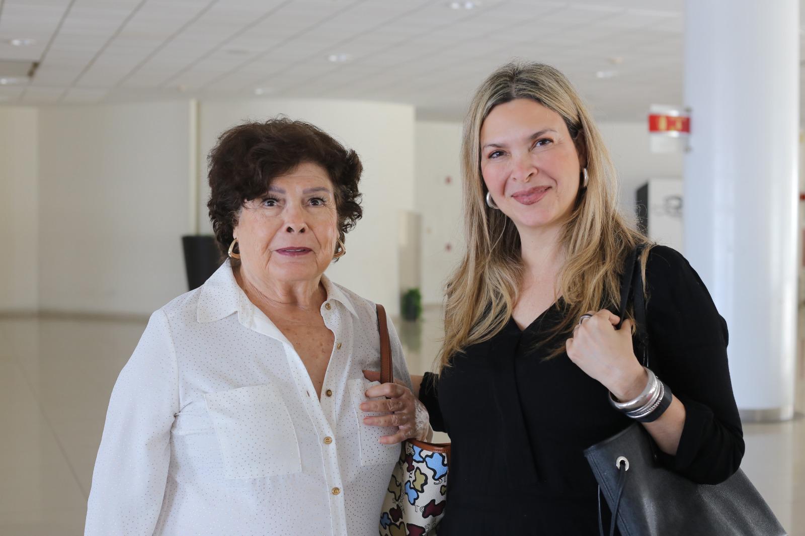 $!Lupita Osuna y Lissy Bernal Osuna.