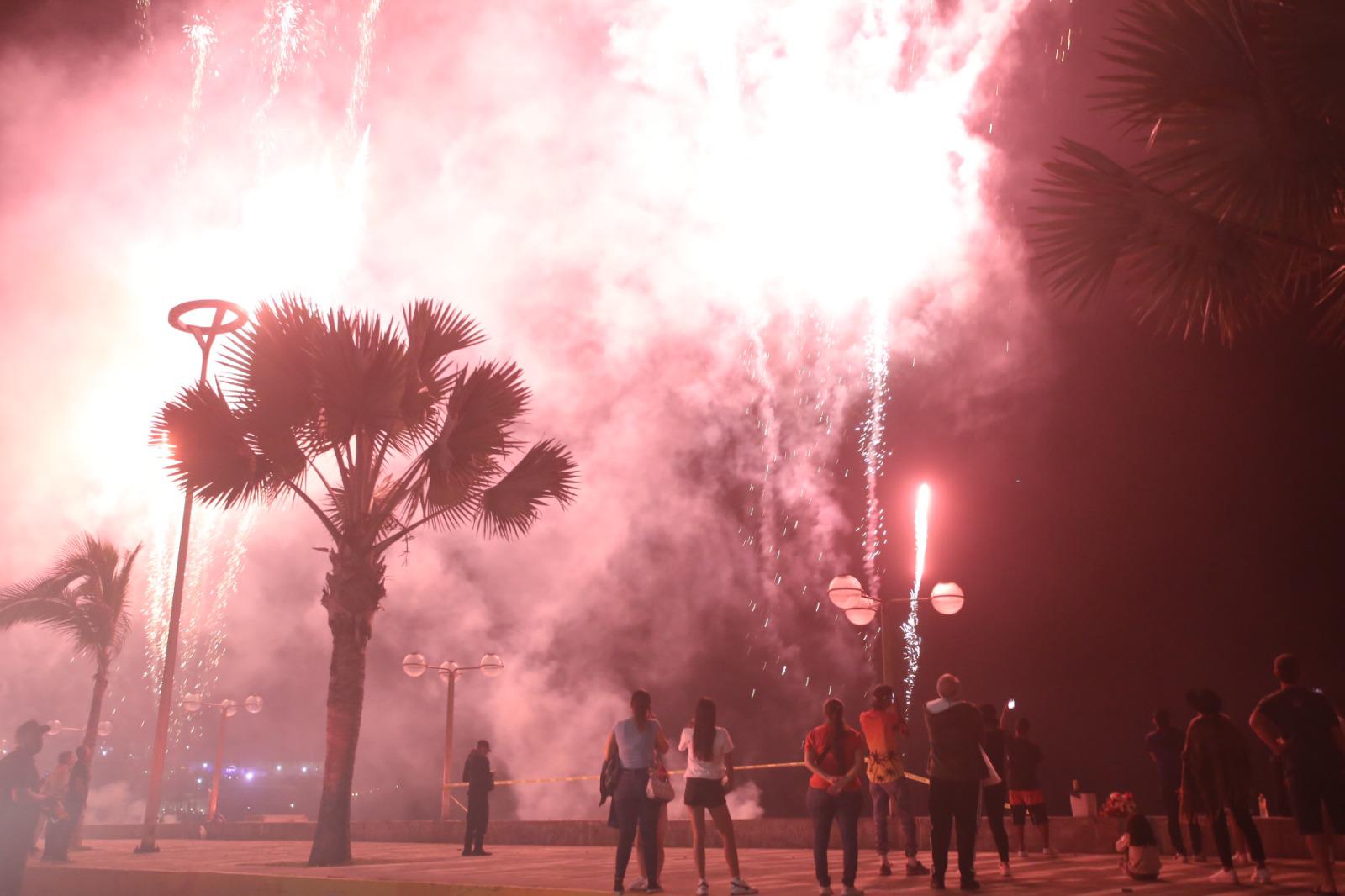 $!Brilla Olas Altas con Festival de la Luz