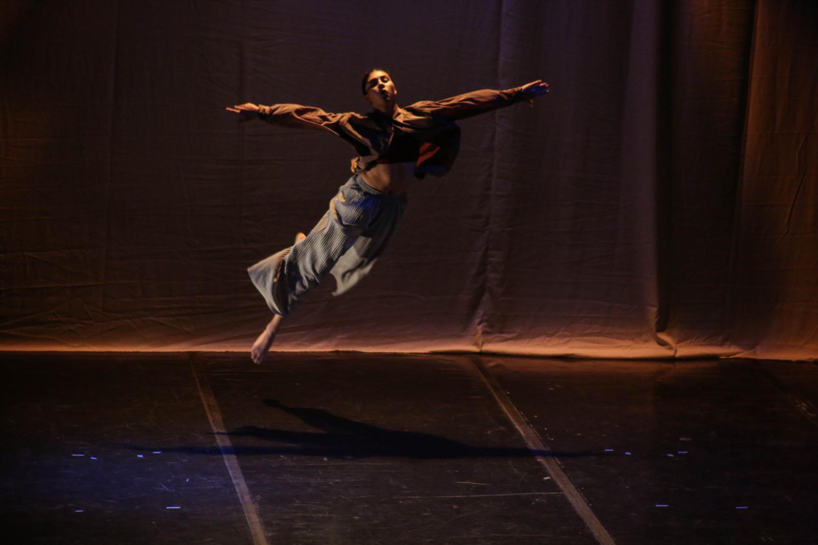 $!Impresiona ‘Bonsai’ con Danza Joven a los sinaloenses