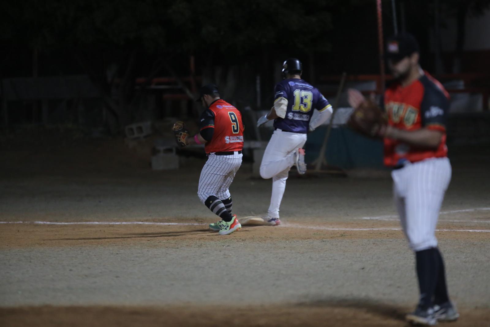 $!SUTERM y Jumapam mantienen paso perfecto en la Liga de Beisbol Clase Abierta