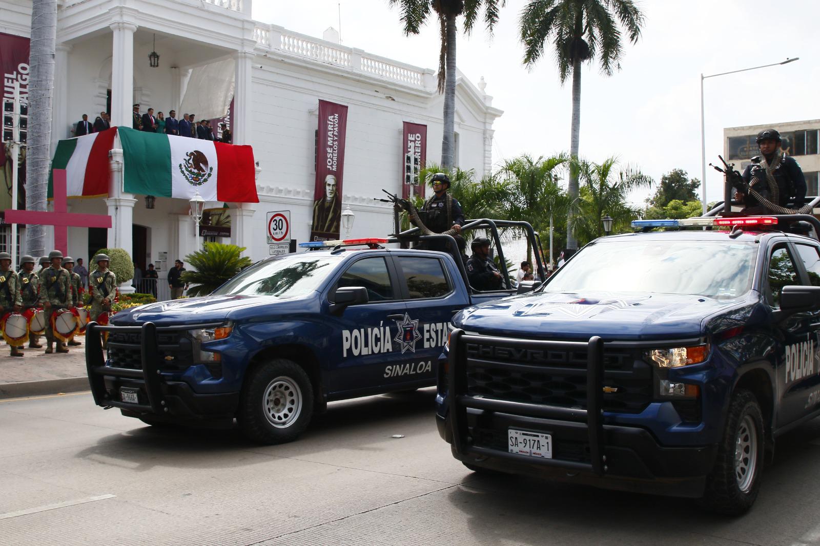 $!Realizan desfile militar en Culiacán por la Independencia de México