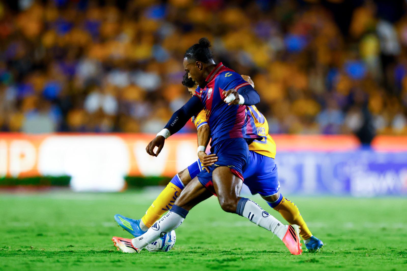 $!Tigres logra su primera victoria del Apertura 2026 en el debut de Vucetich