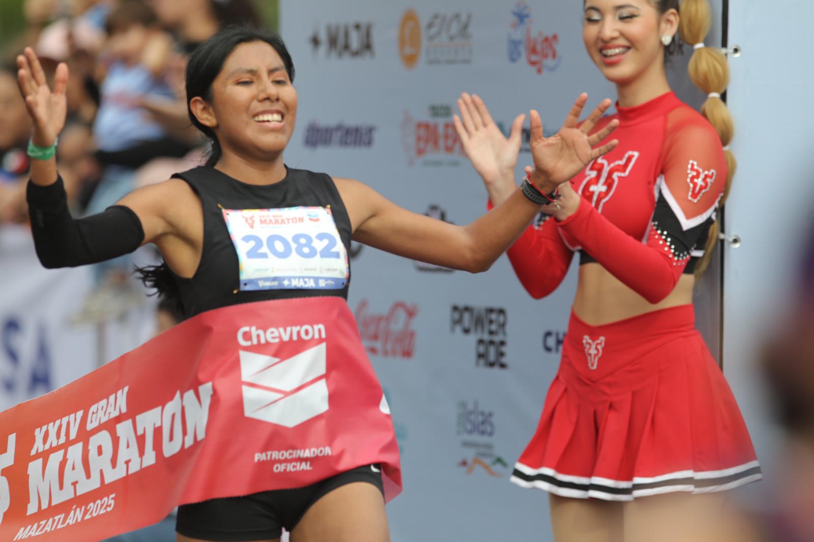 $!Alfred Kipserem Cherop y Mary José Solís reinan en los 42K del Gran Maratón Mazatlán