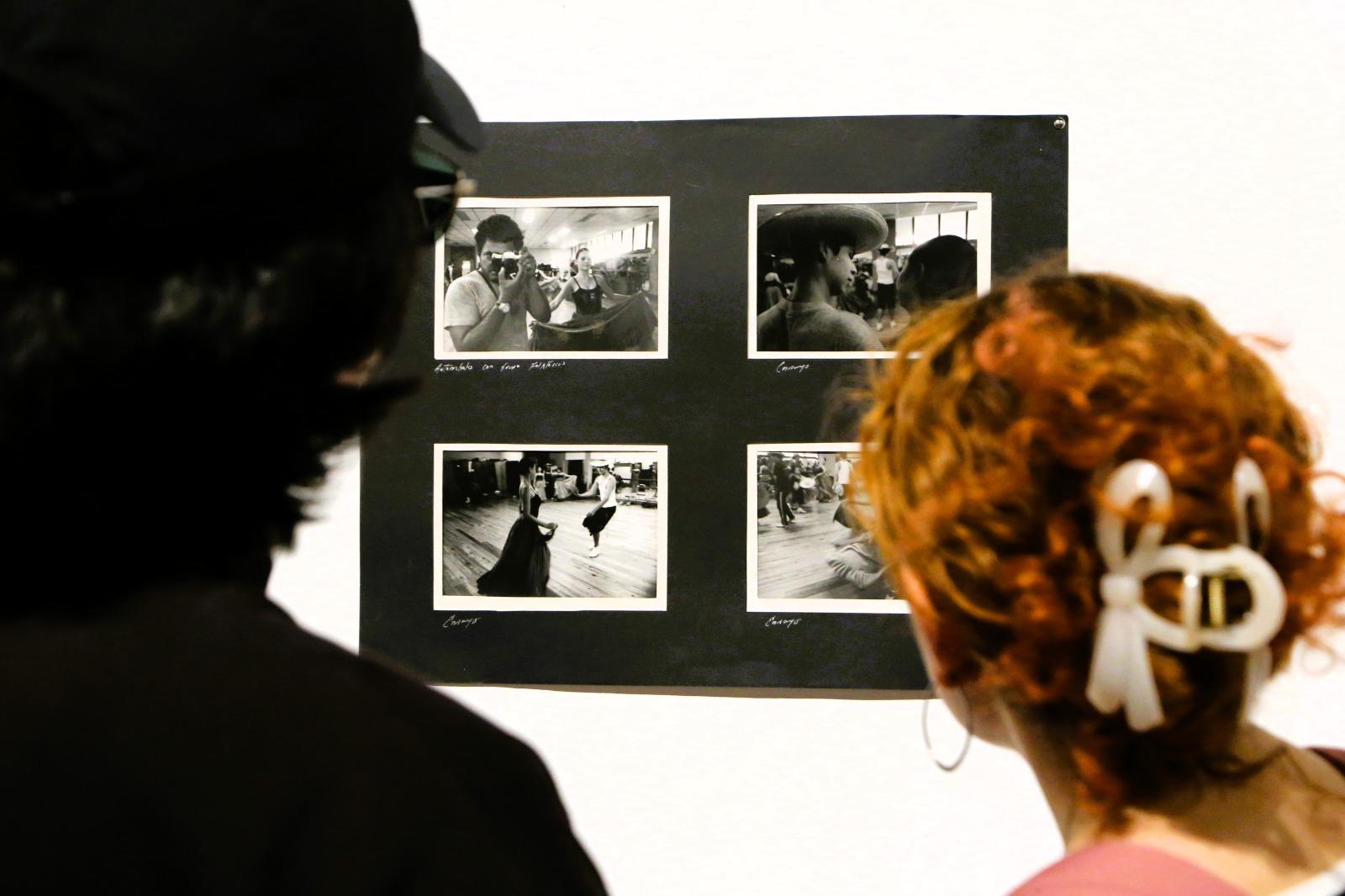 $!‘Ron, Tabaco y Café’ rinde homenaje al fotógrafo Roberto Bernal en Culiacán