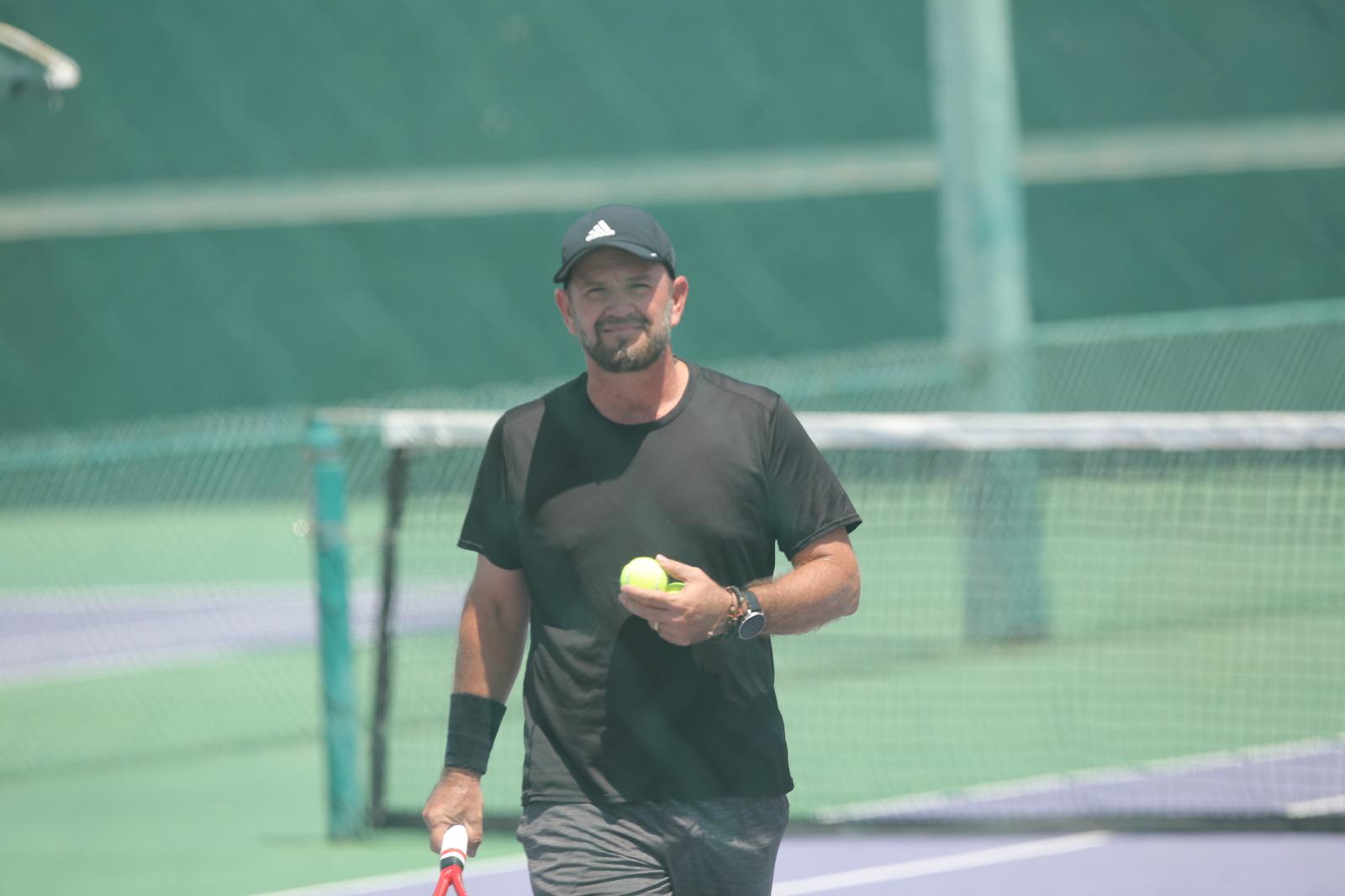 $!Francisco Sandoval Jr. vence a su padre en final del Torneo Copa Amstel Ultra