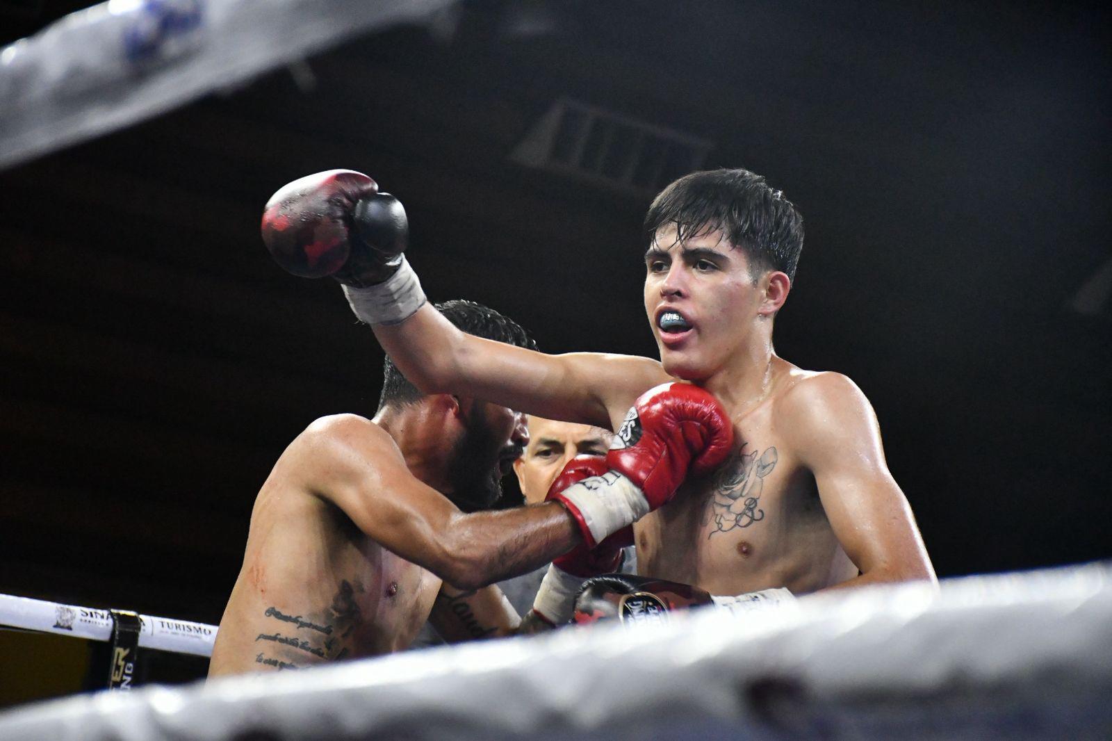 $!Emoción total en las preliminares a la pelea de Marco Verde