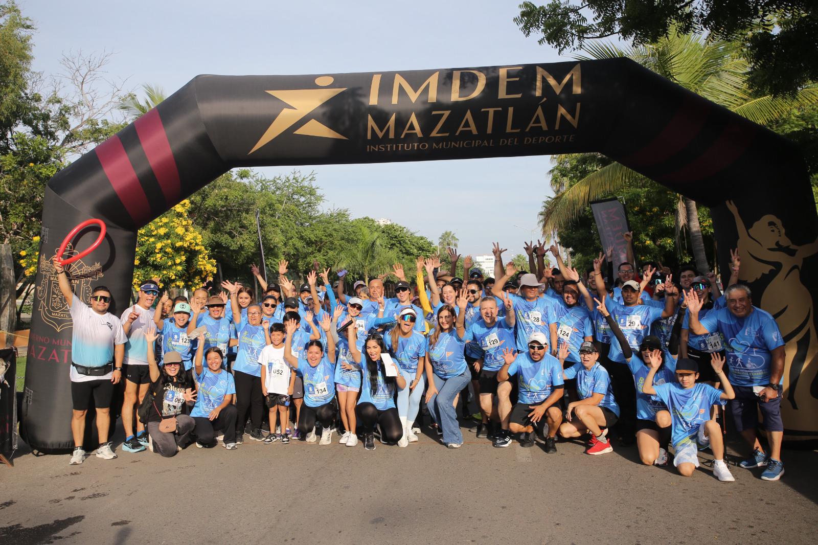 $!Celebran colorida Caminata por el Día Internacional de la Parálisis Cerebral en Mazatlán
