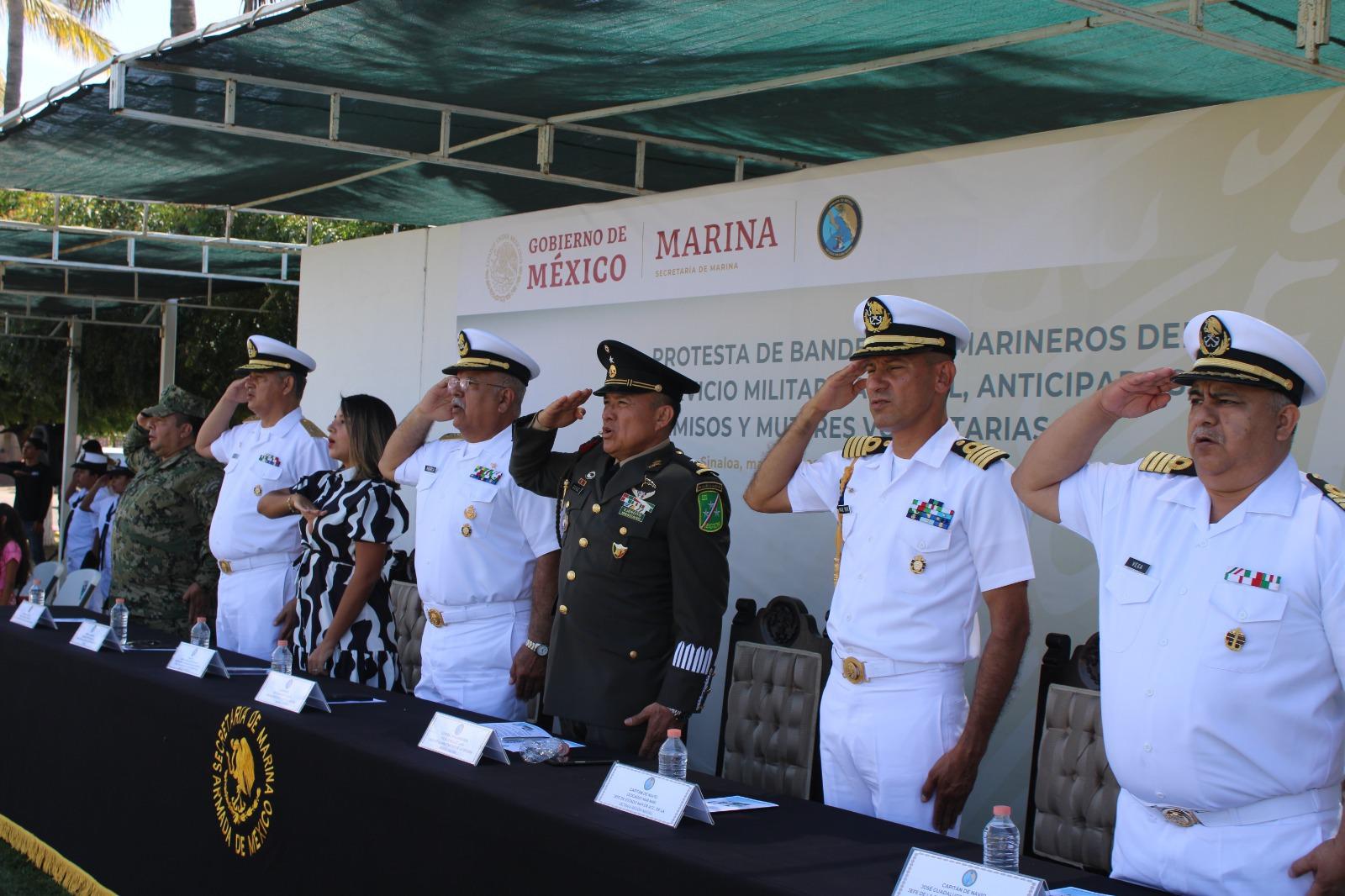 $!Realiza Marina Toma de Protesta de Bandera para Marineros del SMN