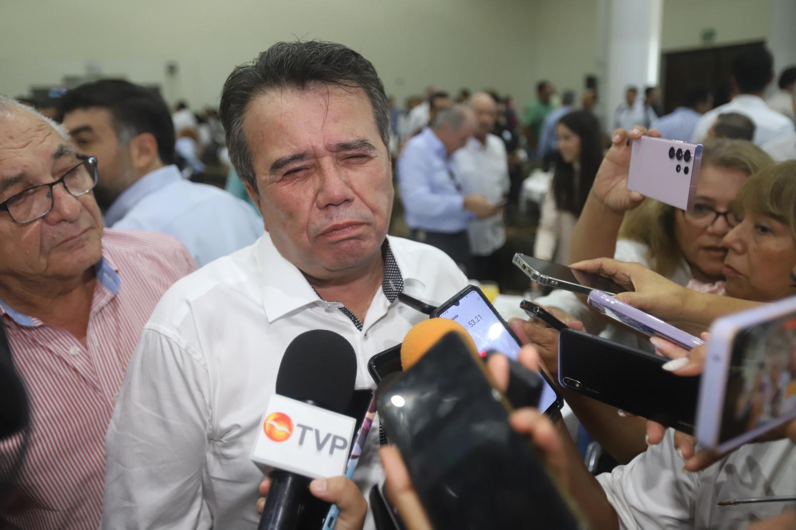 $!Gobierno no puede solo, requiere ayuda para atender a la sociedad: Jesús Vizcarra