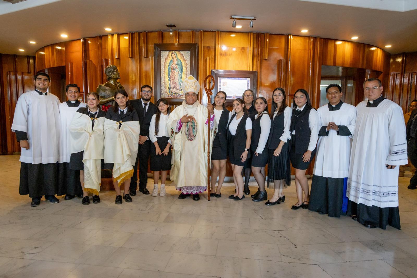 $!Llegan peregrinos de la Diócesis de Culiacán a la Basílica de Guadalupe