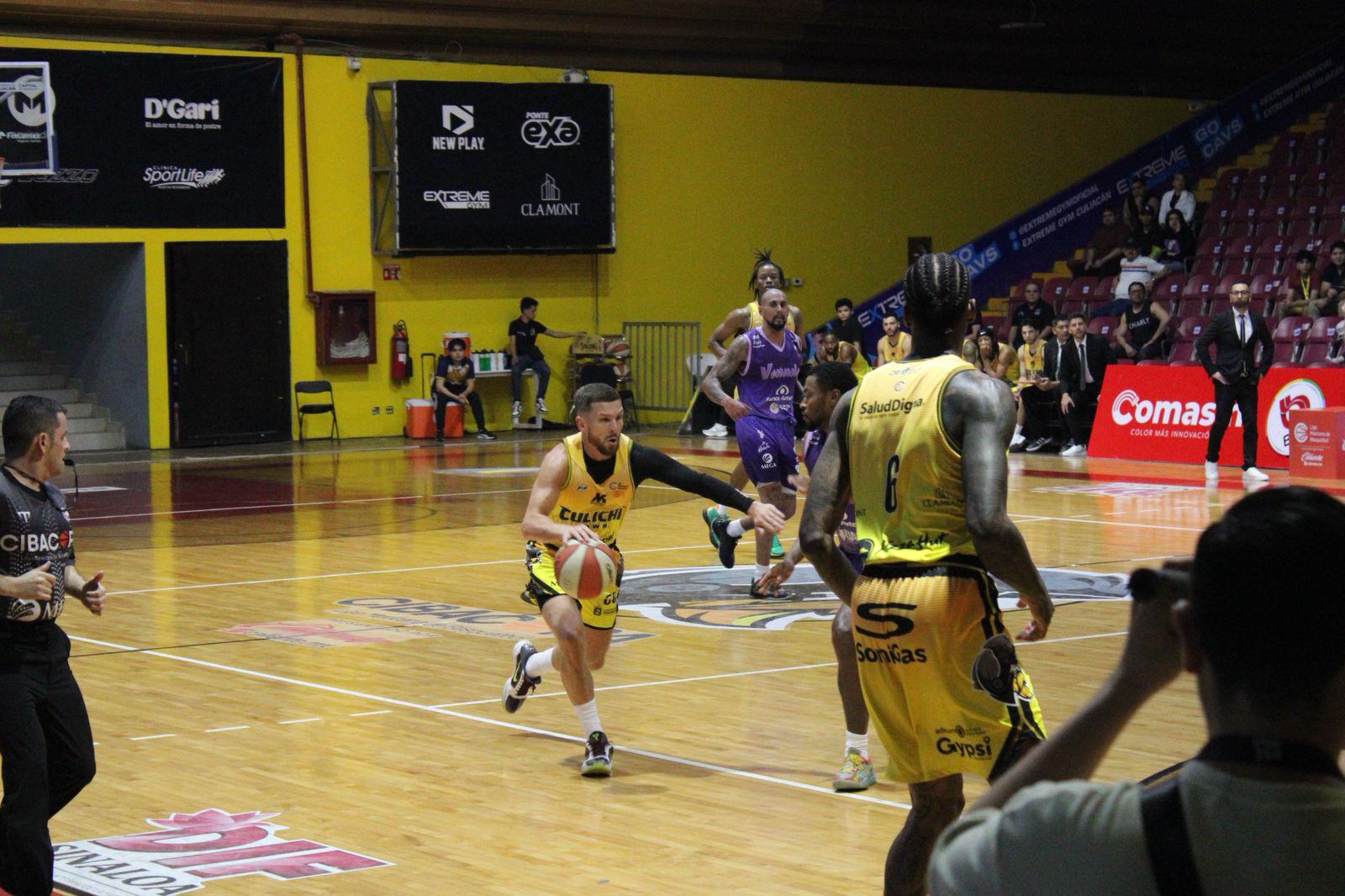 $!Venados Basketball toma revancha ante Caballeros