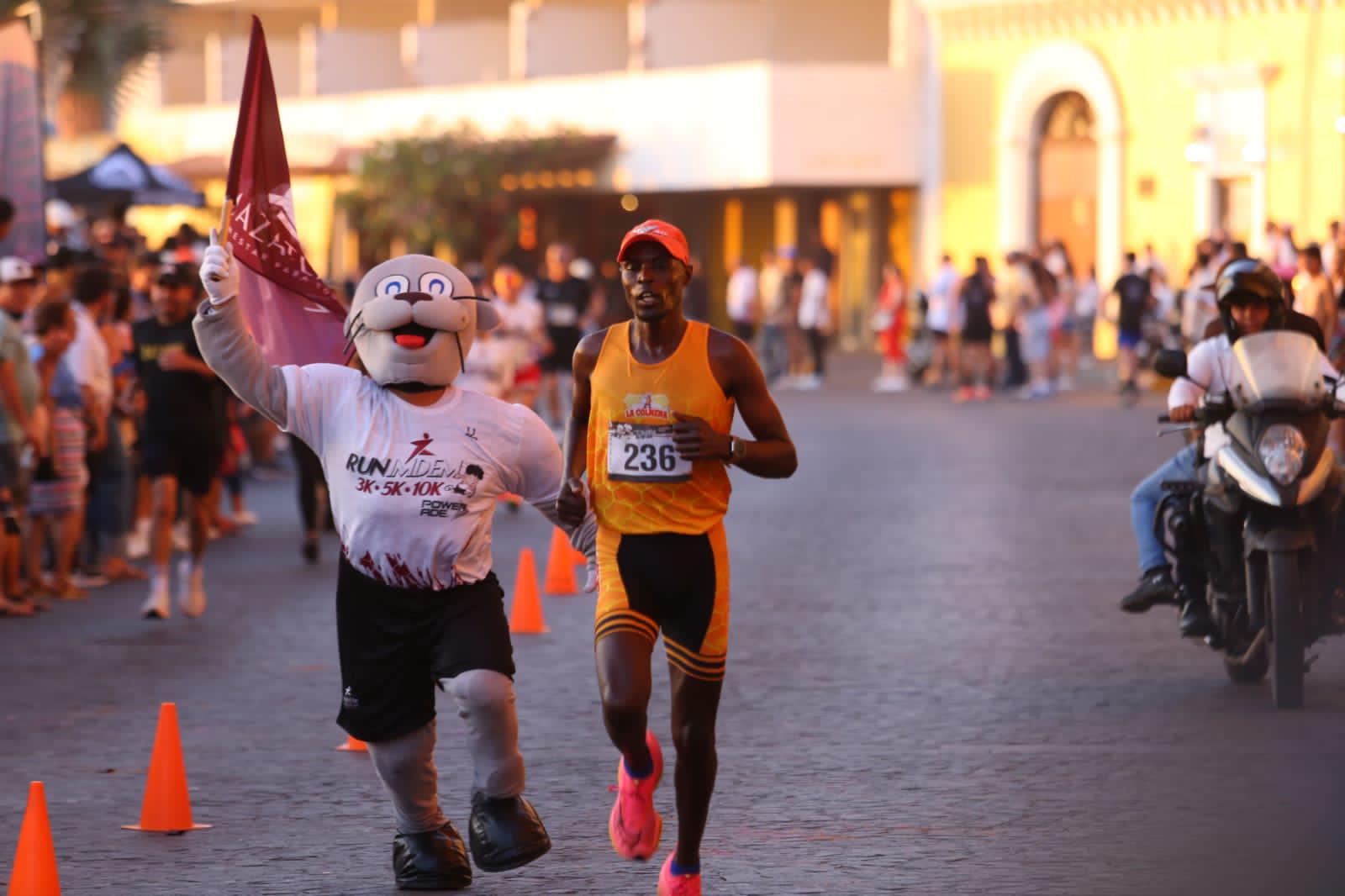 $!Geoffrey Kenisi y Anahí Rivera conquistan fiesta atlética de 11 aniversario de Imdem