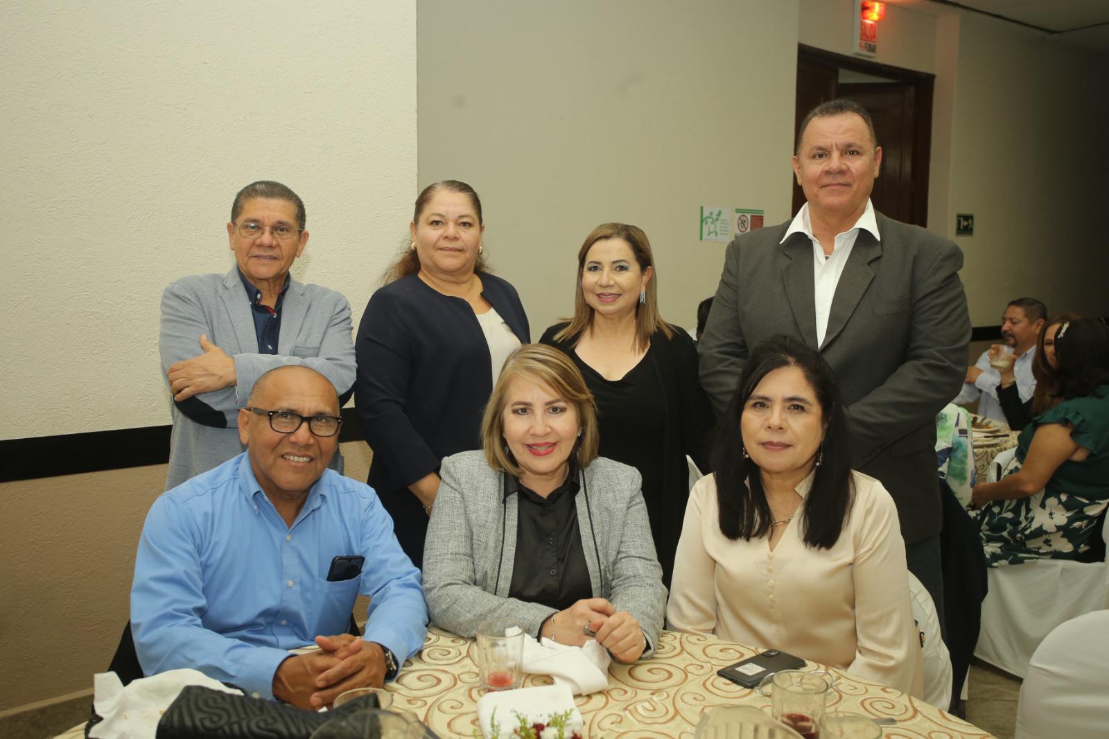 $!Los contadores disfrutaron de una amena convivencia.