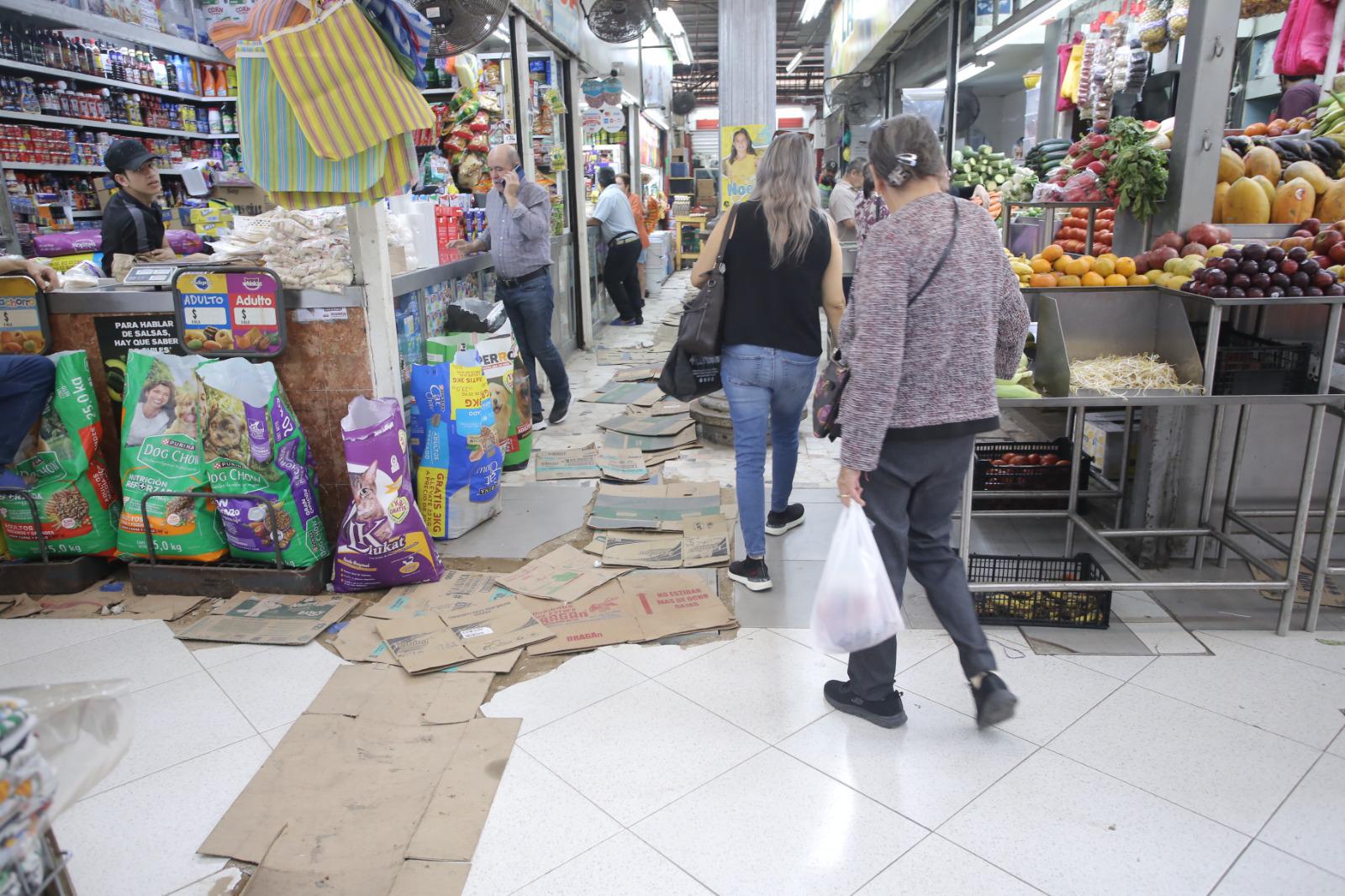 $!Descartan riesgos en obras al interior del Mercado Pino Suárez, en Mazatlán