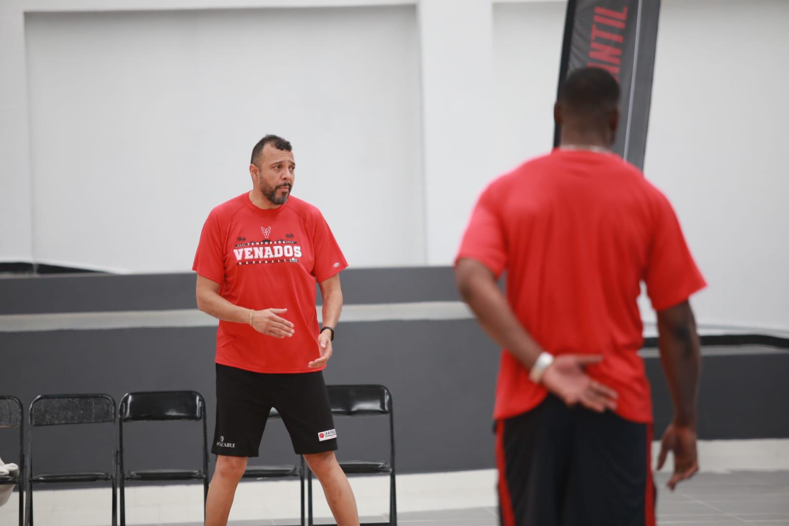 $!Venados Basketball entra al trabajo en cancha en su pretemporada