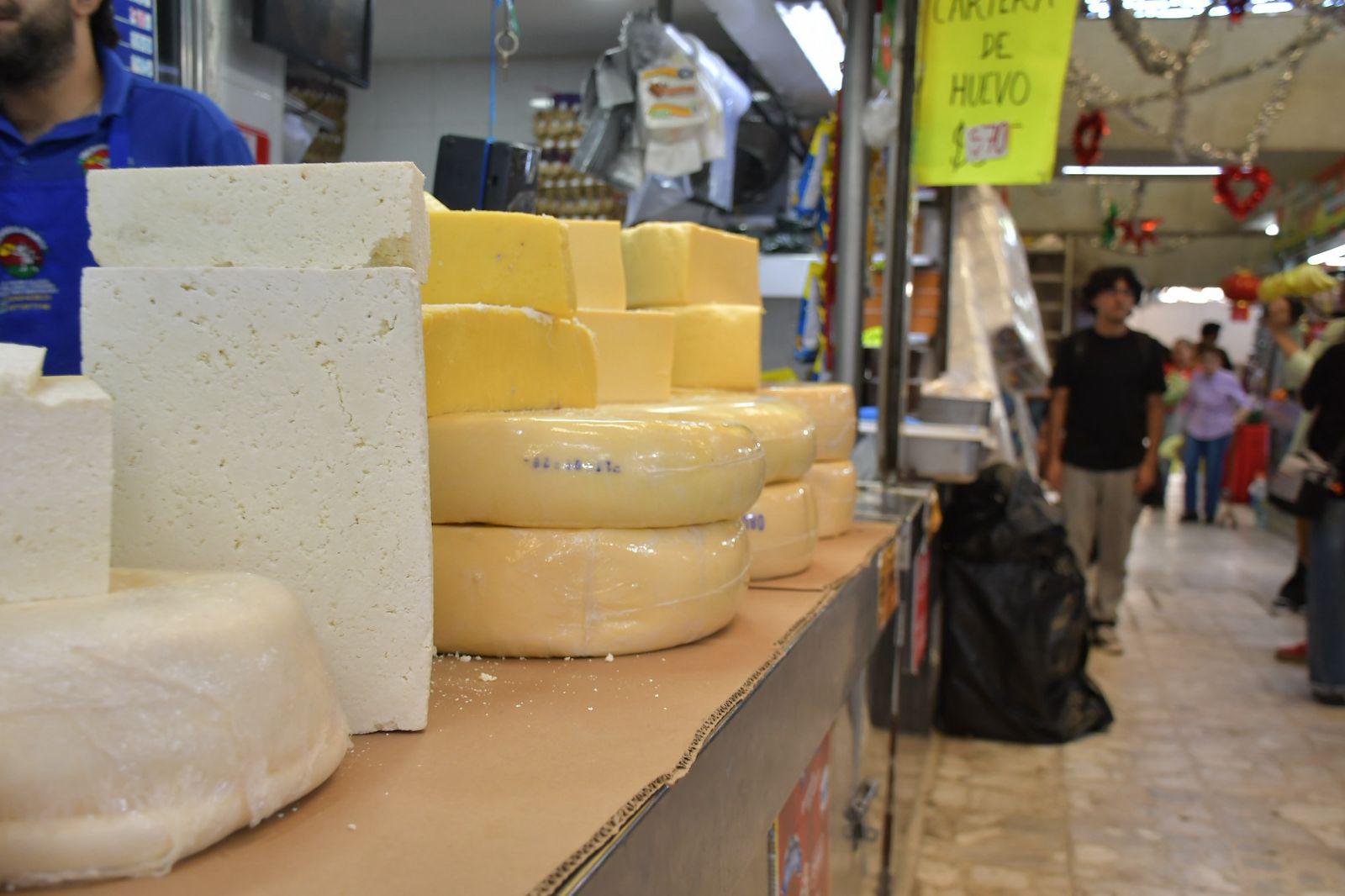 $!Baja de precio del huevo en Culiacán, mientras el chile verde y el pepino aumentan