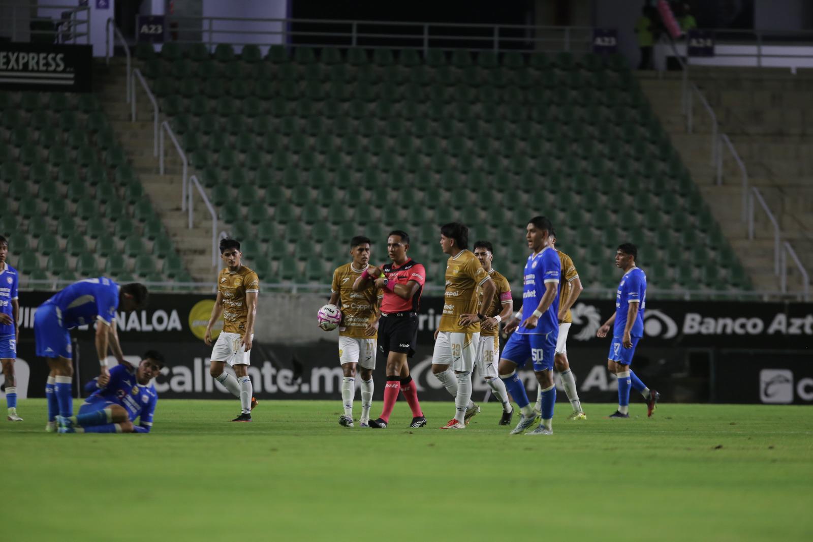 $!Dorados de Sinaloa vuelve a fracasar en casa al caer 3-1 ante Cruz Azul Hidalgo