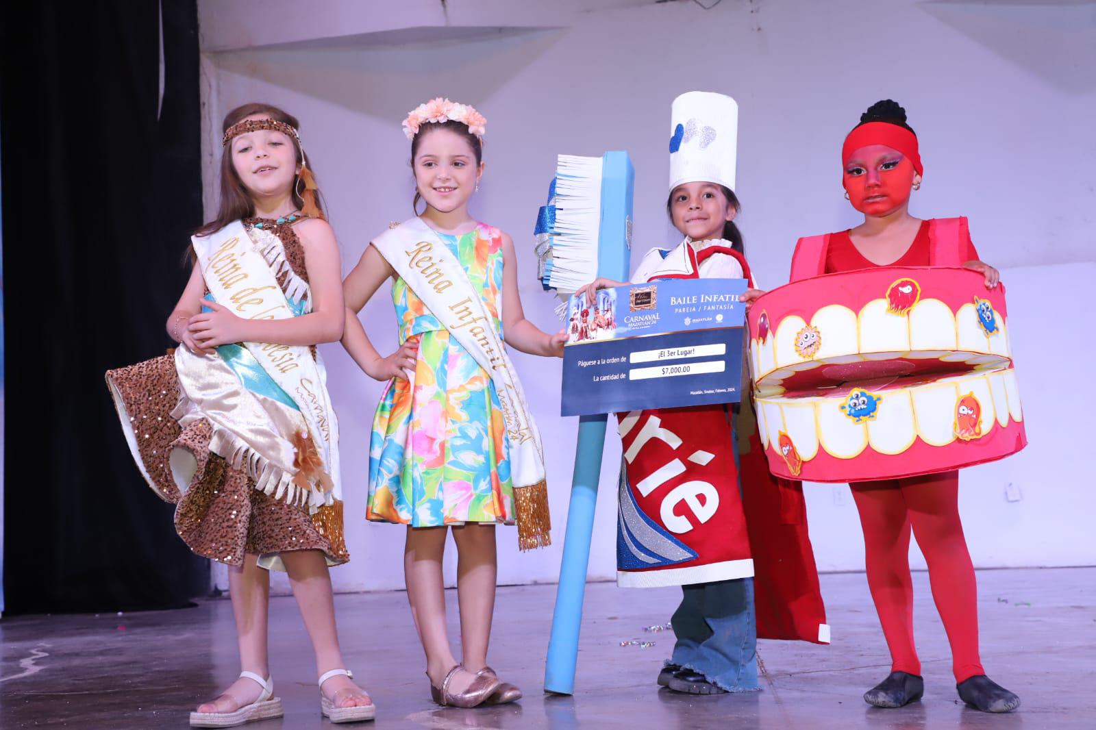 $!La Realeza Infantil premio a los ganadores de cada categoría.