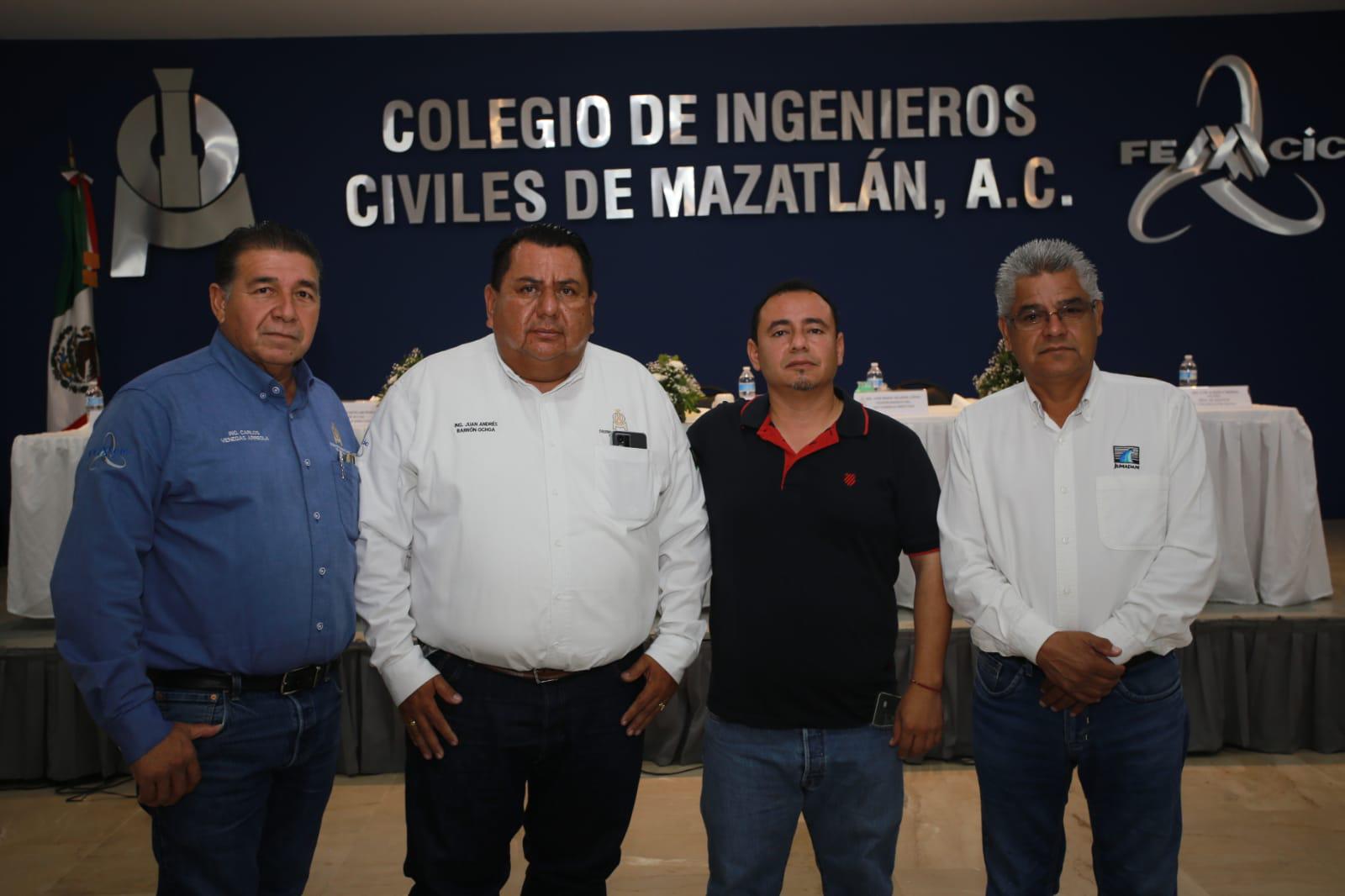 $!Carlos Venegas, Juan Andrés Barrón Ochoa, Jorge González y Antonio Ibarra.
