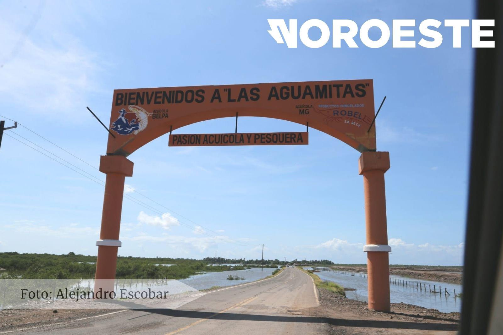 $!Fueron 23 personas en Las Aguamitas que tuvieron que pasar la noche en un albergue por inundaciones
