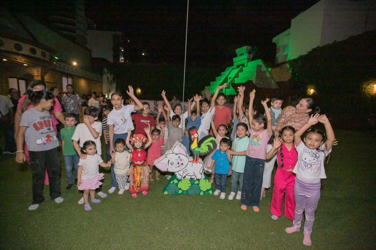 $!La cumpleañera pasó un alegre cumpleaños junto a sus invitados.