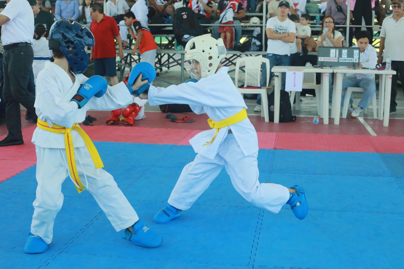 $!Los pequeños karatecas brillan en la Copa Noroeste 2026
