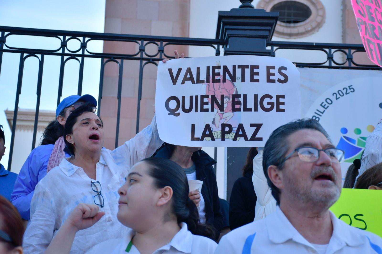 $!Marchan en Culiacán por hartazgo ante la violencia y falta de resultados del gobierno
