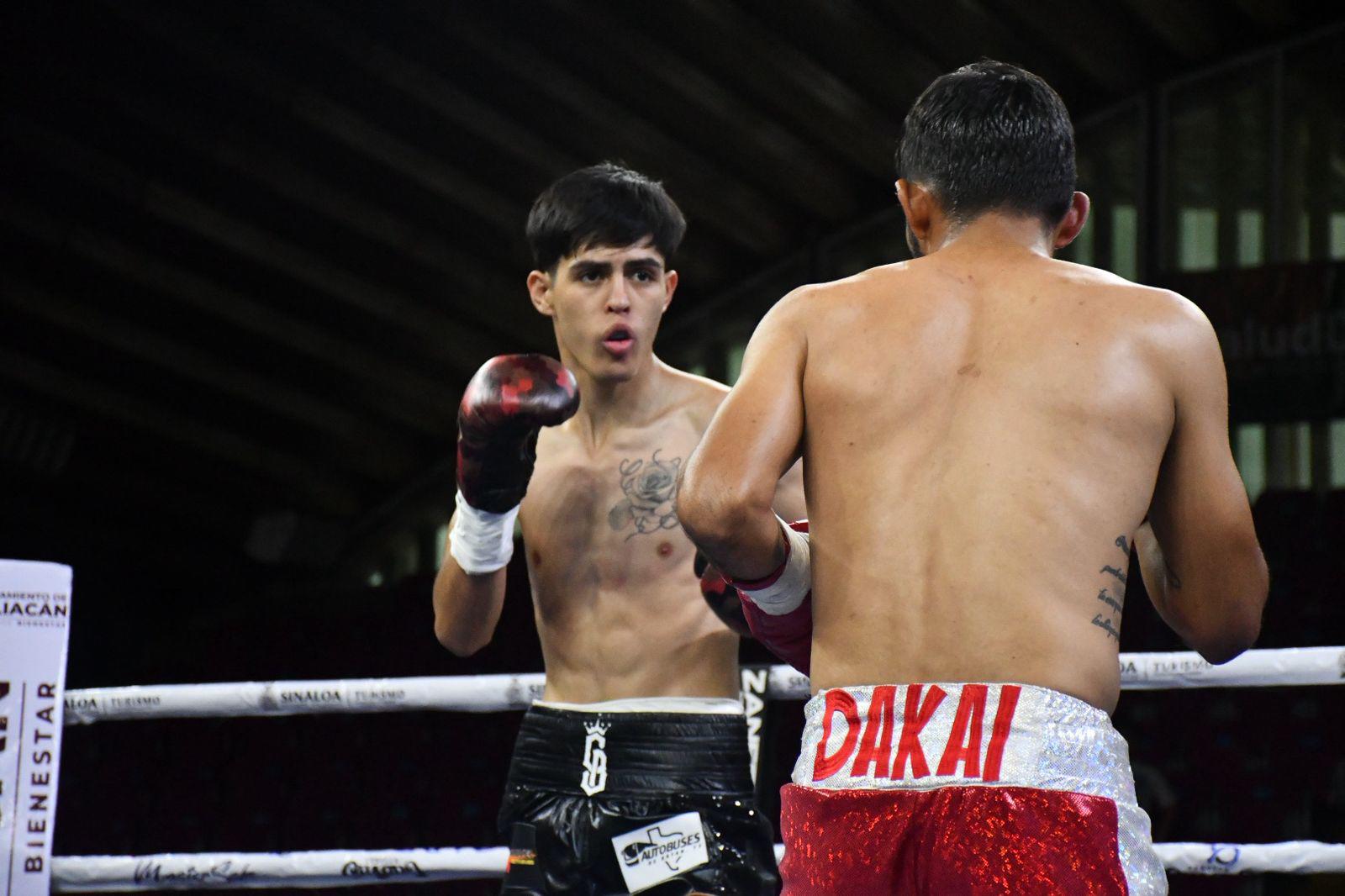 $!Emoción total en las preliminares a la pelea de Marco Verde