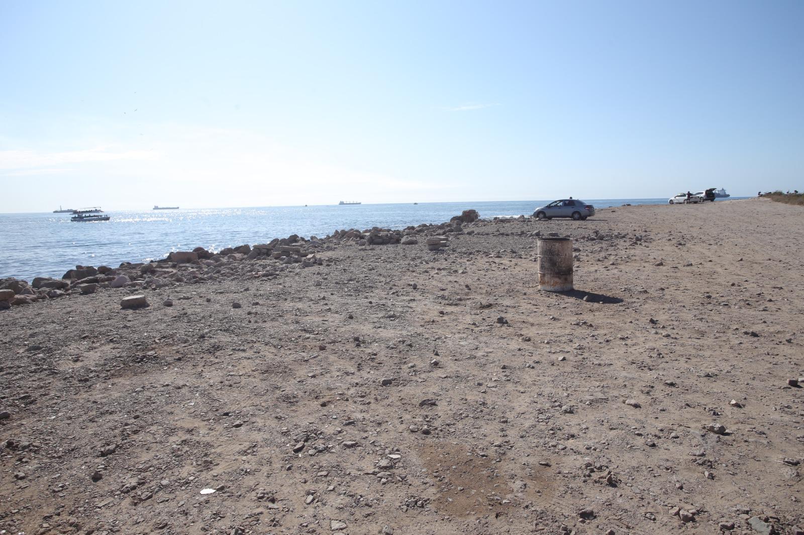 $!Tras limpieza de MazConCiencia, la escollera del Faro Mazatlán continúa libre de basura