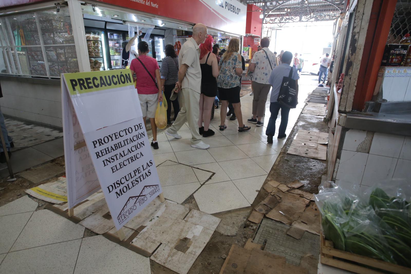 $!Descartan riesgos en obras al interior del Mercado Pino Suárez, en Mazatlán