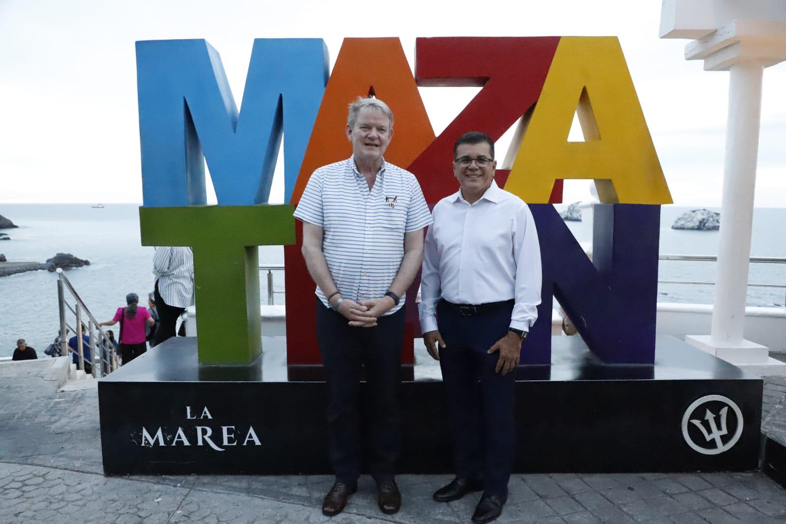 $!Se reúne Embajador de Canadá en México con canadienses, la titular de Sectur y el Alcalde de Mazatlán