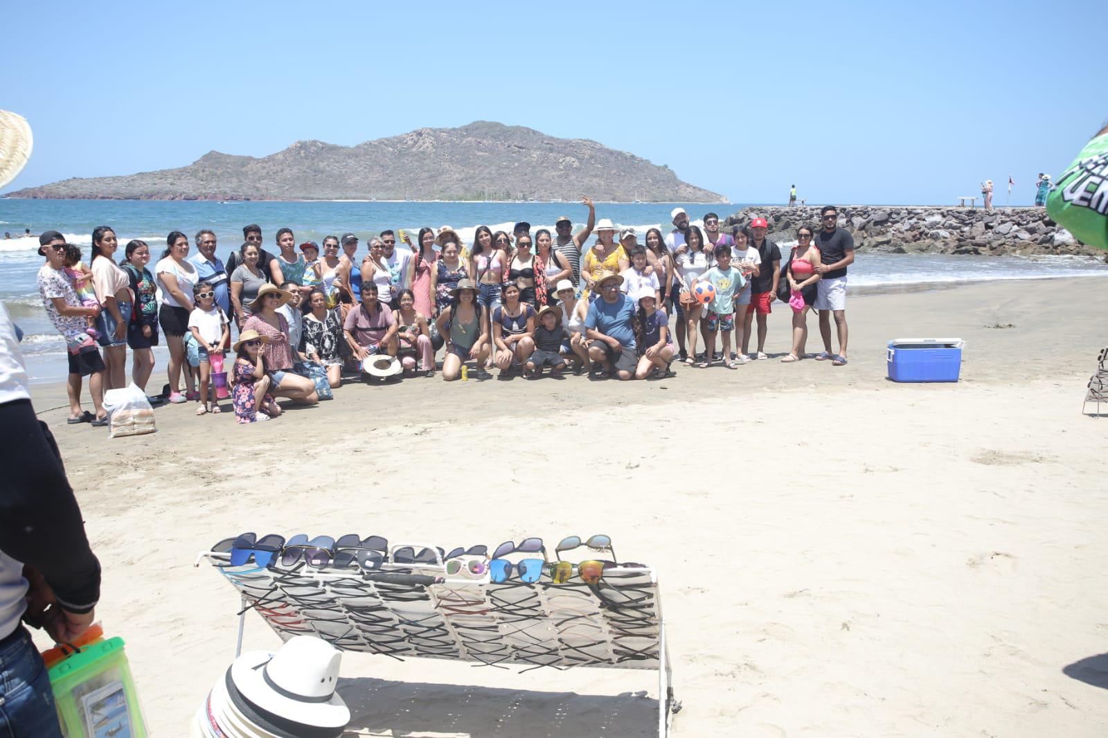 $!Turistas aseguran que Mazatlán es bonito e incluso recomiendan visitarlo