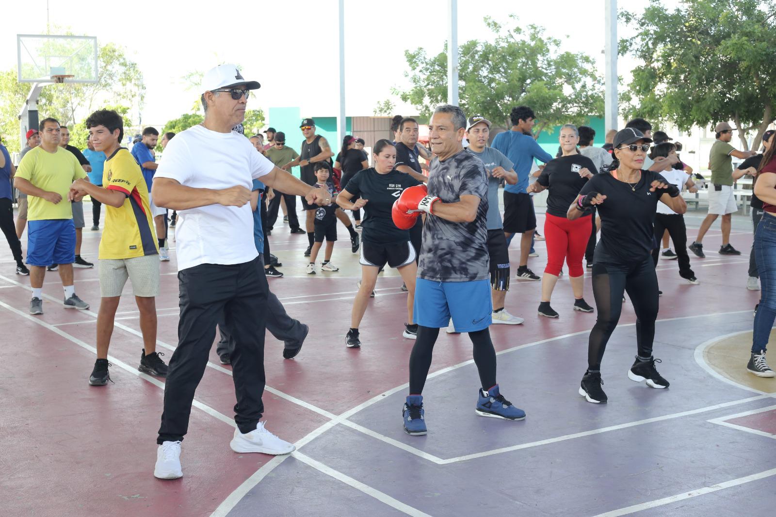 $!Boxeadores profesionales llevan sus técnicas a la Clase Nacional Puños de Transformación en Mazatlán