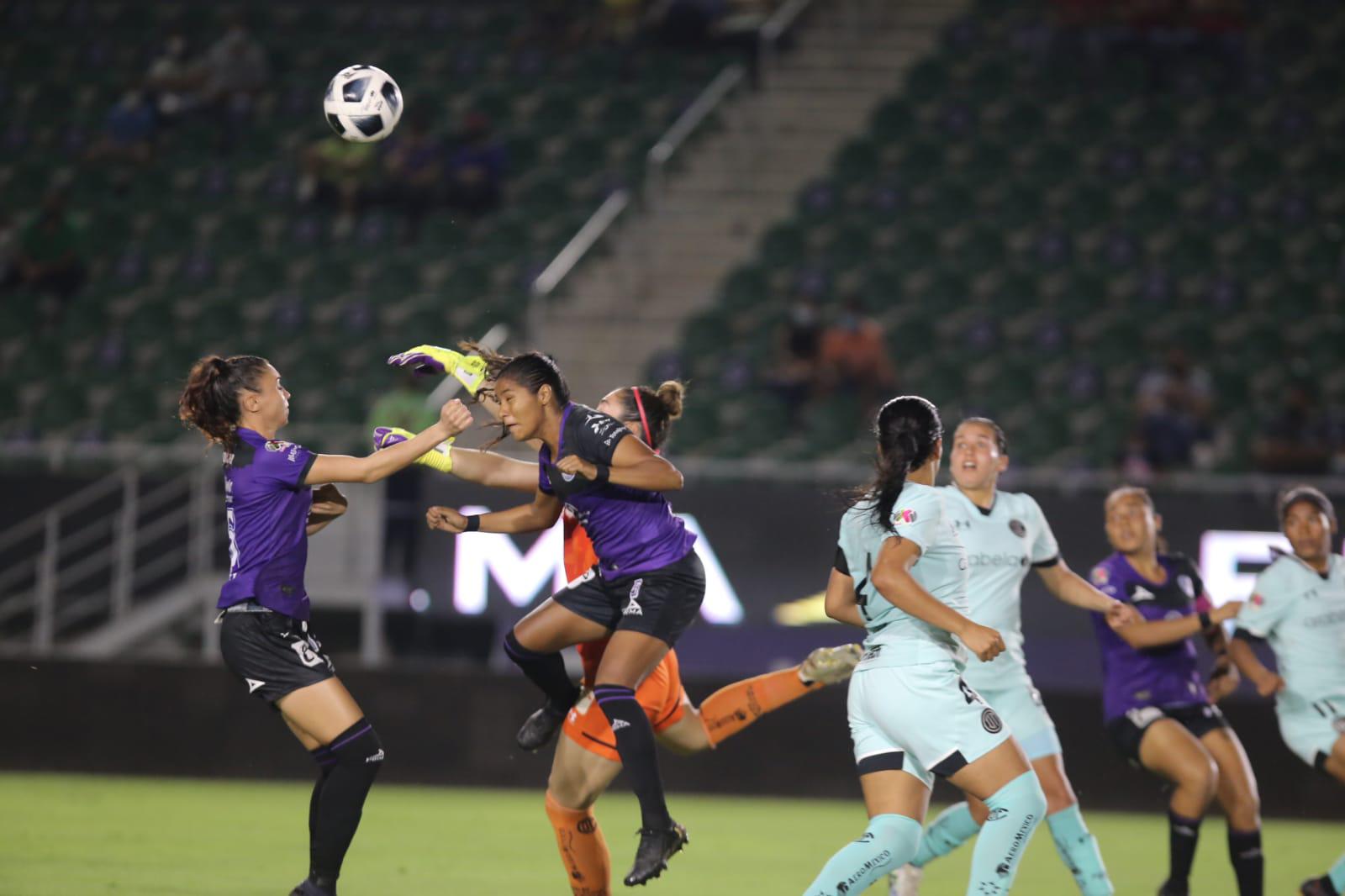 $!Mazatlán Femenil cierra torneo en el Kraken con derrota ante Toluca por 1-0
