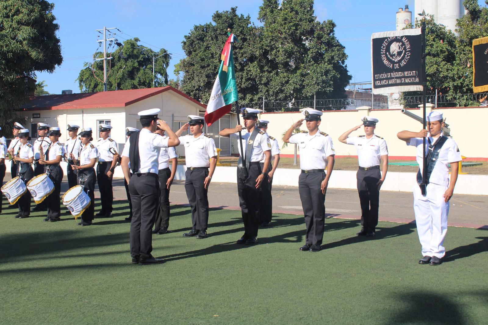 $!Armada de México da bienvenida a nuevos elementos del Servicio Militar en Mazatlán