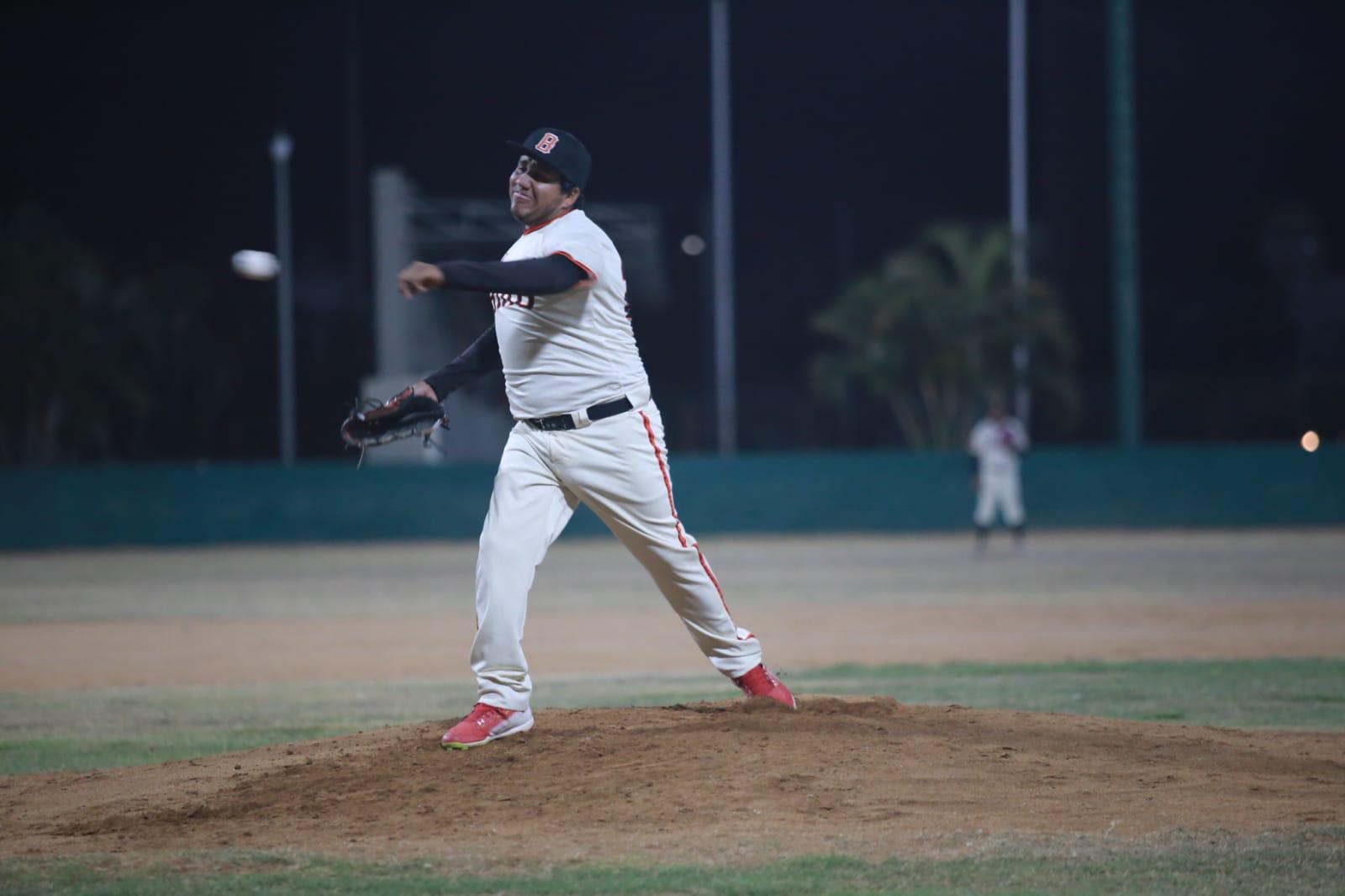 $!Vuela Bird en lo alto del Beisbol de Primera Fuerza