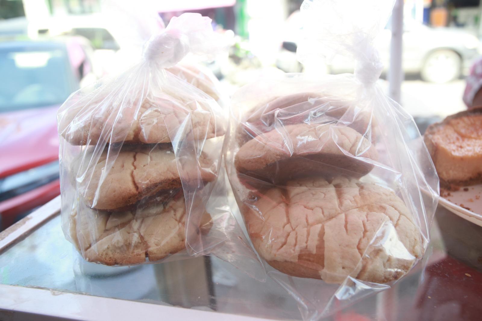 $!Se acercan los 15 años de Karlita y aún le faltan muchas cosas para que luzca como princesa