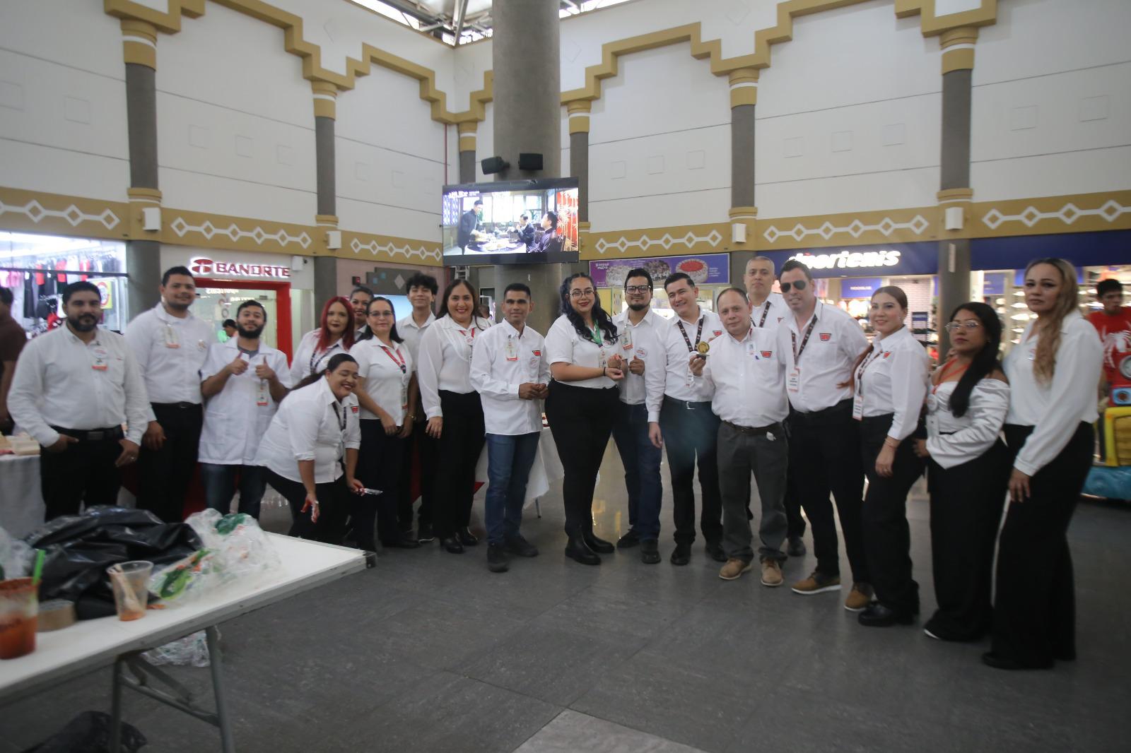 $!Casa Ley celebra 72 años con sus clientes en Mazatlán