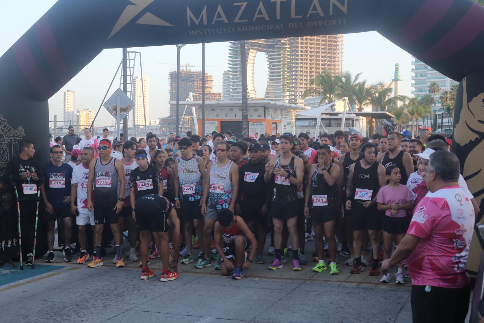 $!Dinastía Labrador domina la Carrera Lazos de Vida en Mazatlán