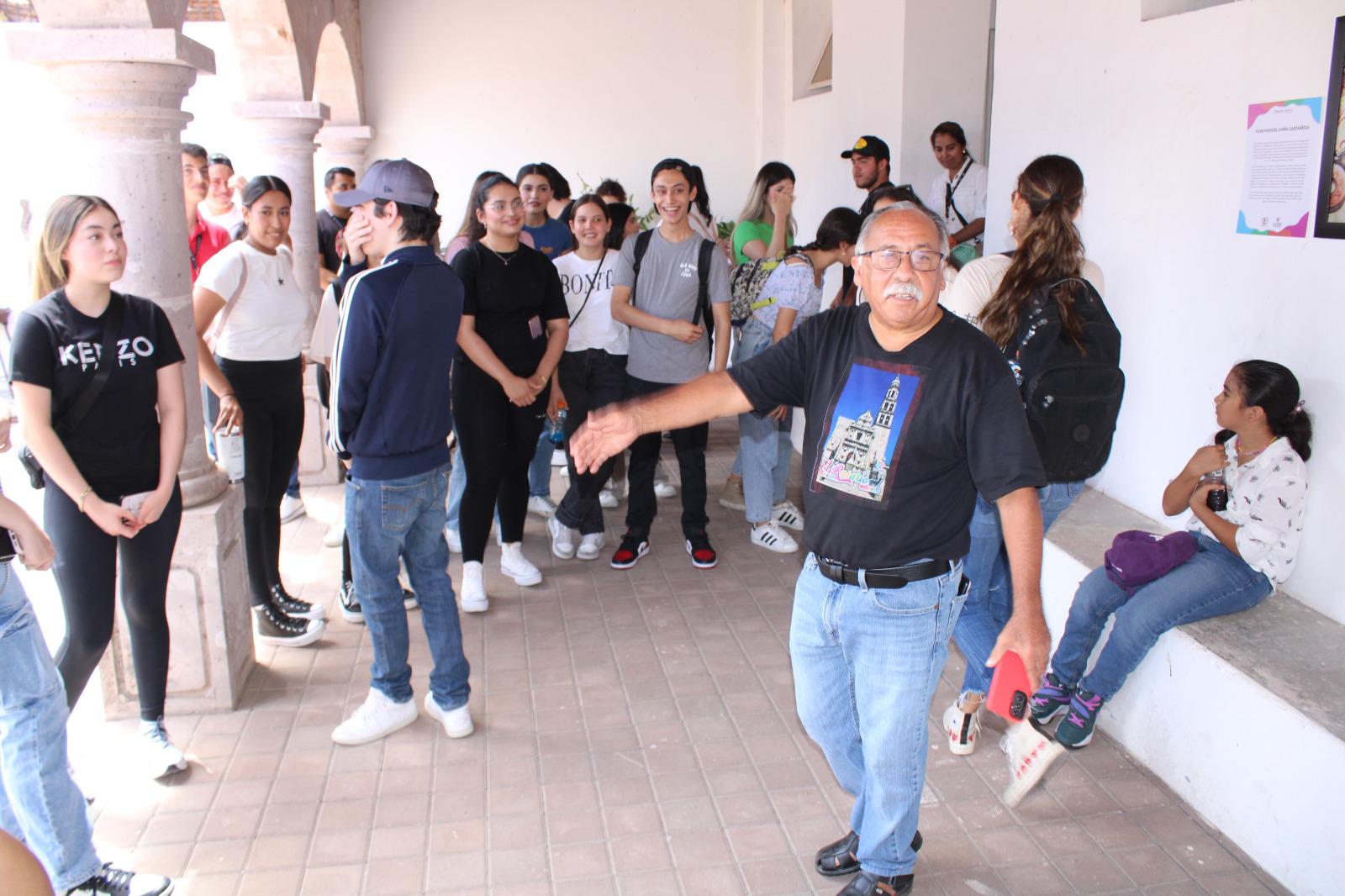 $!César Soto se convierte en guía para compartir el amor por Rosario con turistas